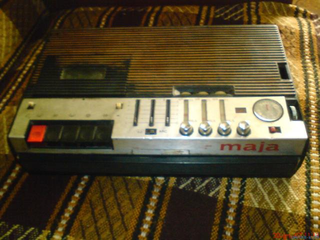 Radiomagnetofon Maja-1979r. produkcji zdjęcie