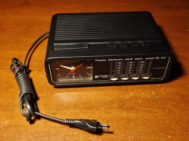 pionier_re-105_-_czarny_1988_2.jpg